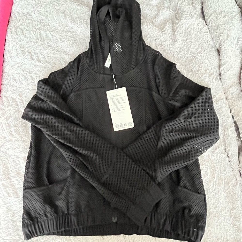 Lululemon relaxed fit mesh jacket